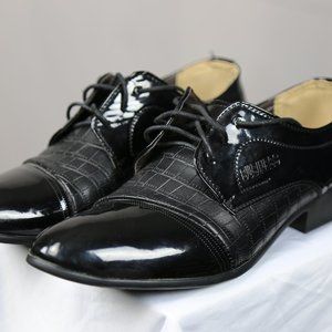 Black Gator style shoes